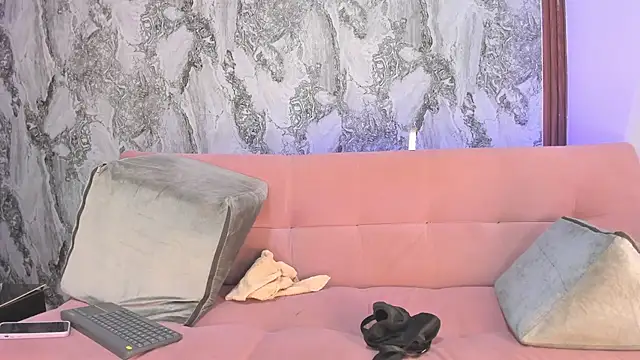 MiiaaCollinss online show from September 15, 3:09 pm