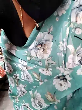 Lalitha-1995 online show from February 19, 6:35 am