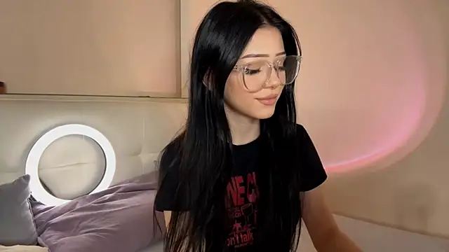 KateHardcastle online show from October 21, 3:38 pm