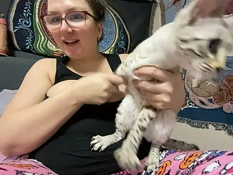 GirlSquirt online show from February 24, 4:33 am