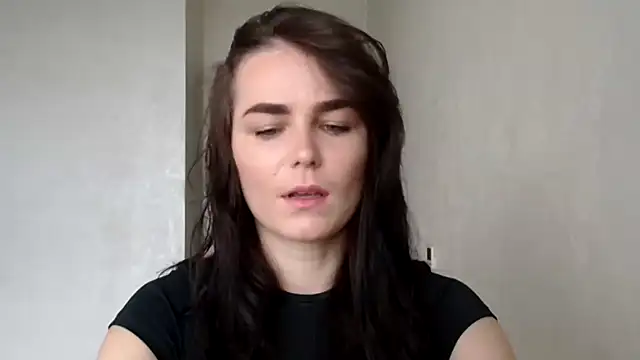 Silviaa a online show from October 12, 11:12 am