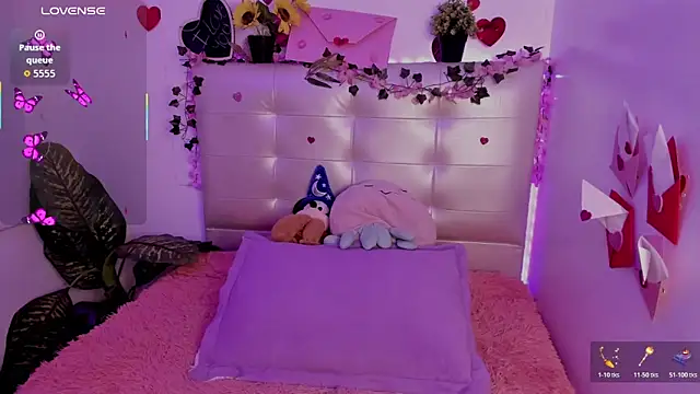 Anna Blade  online show from March 1, 4:07 pm