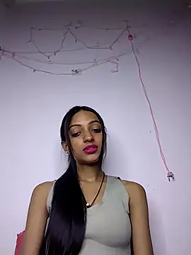 Your-Kitkat online show from March 15, 6:43 pm