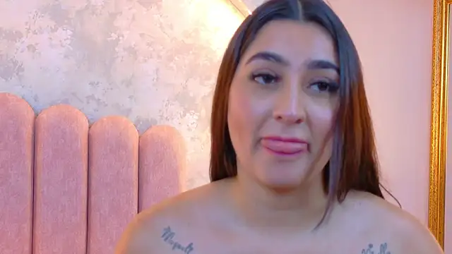 JasmineRhodes online show from January 5, 5:27 pm