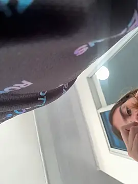 AllieYourGirl online show from February 22, 3:13 pm