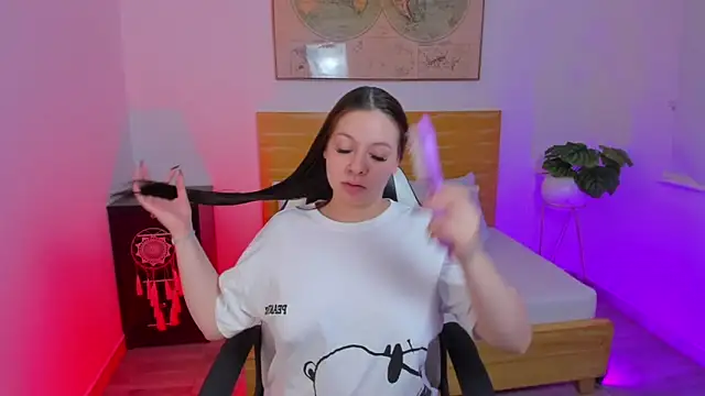 kitty sweeety  online show from December 20, 12:31 pm