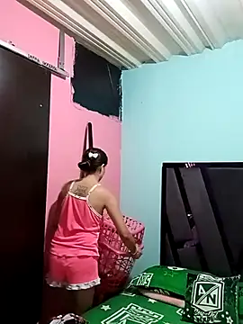 Arii collins1 online show from November 1, 5:17 pm