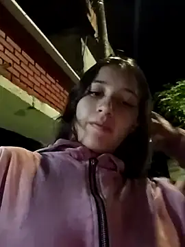 Snapshot of Arii_collins1 chatting on October 8, 3:55 am Arii collins1 online show from October 8, 3:55 am
