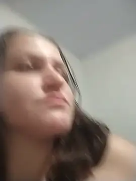 Vanessinhadappkrosa online show from June 23, 1:03 am