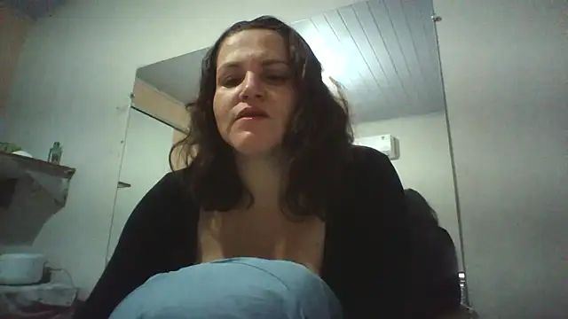 Vanessinhadappkrosa online show from July 7, 3:37 pm