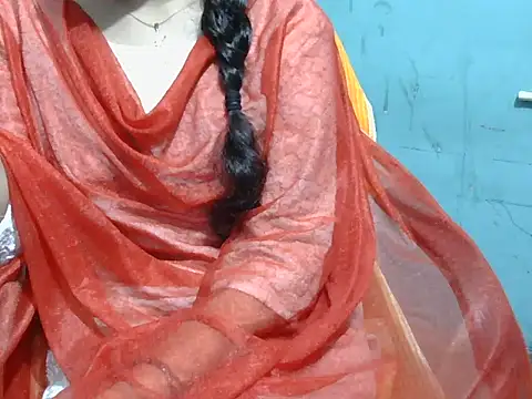 Snapshot of lovely_soniya chatting on September 19, 7:07 am lovely soniya online show from September 19, 7:07 am