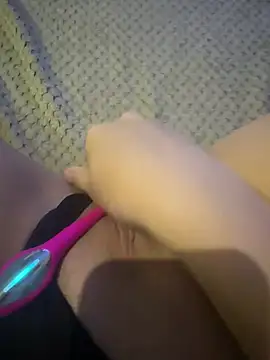 anonimgirl18old online show from June 27, 8:04 pm