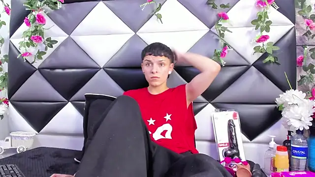 Snapshot of Megan_Thompson_ chatting on October 1, 2:27 am Megan Thompson  online show from October 1, 2:27 am