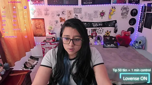 Cherry blush  online show from May 4, 8:56 pm