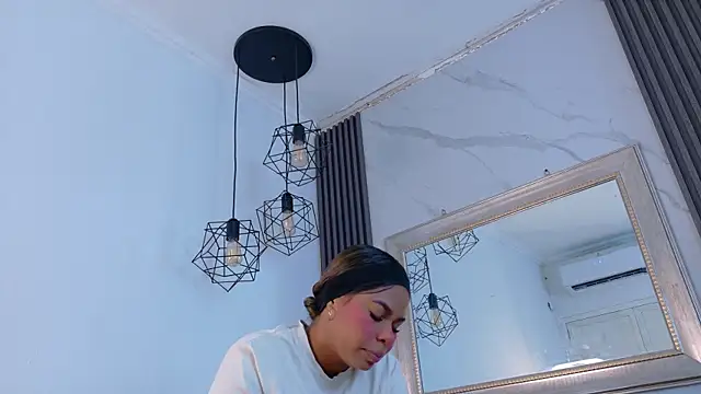 keyla mejia online show from June 26, 12:17 pm