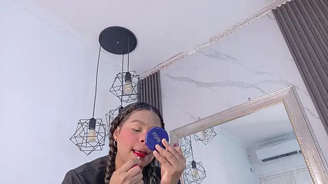 keyla mejia online show from June 12, 12:13 pm