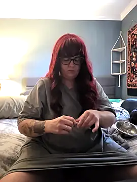 valeriejane online show from November 2, 7:06 pm