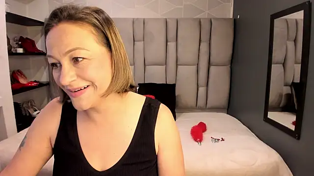 Charlot milf online show from June 19, 11:35 am