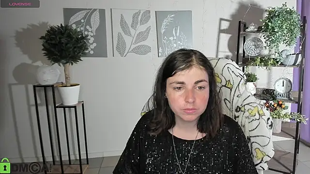 MartaEdams online show from July 11, 5:29 am