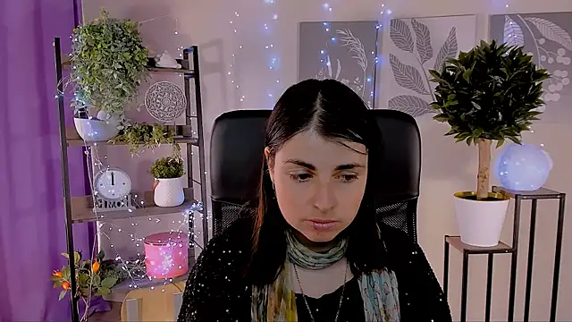 MartaEdams online show from April 29, 6:27 am
