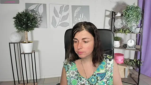 MartaEdams online show from June 20, 5:22 am