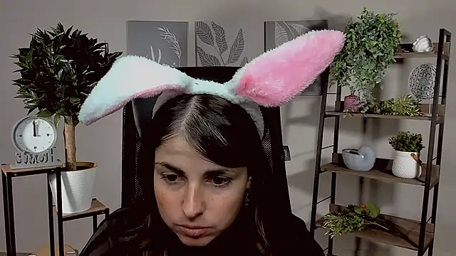 MartaEdams online show from November 13, 6:23 am