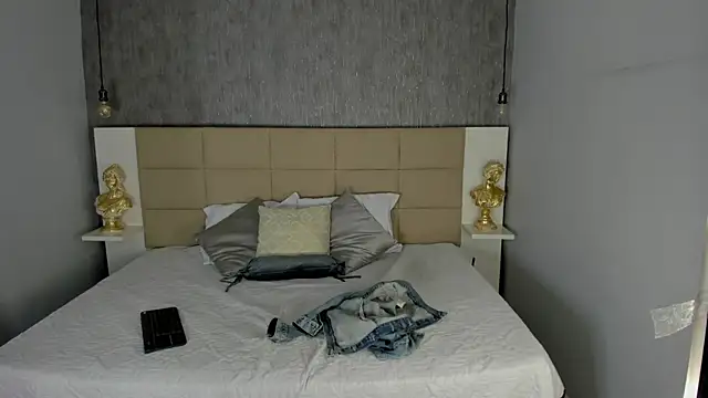 SamayRyann online show from July 18, 1:46 pm