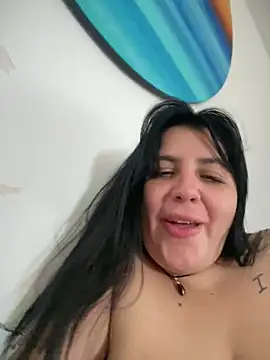 victoria amatista  online show from July 23, 8:50 pm