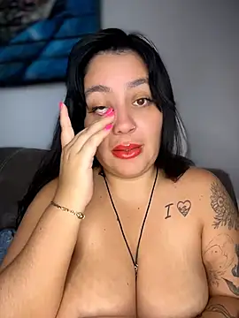victoria amatista  online show from July 31, 3:13 pm