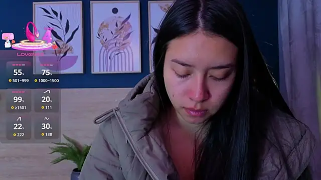 SarahMiler  online show from March 10, 11:47 am