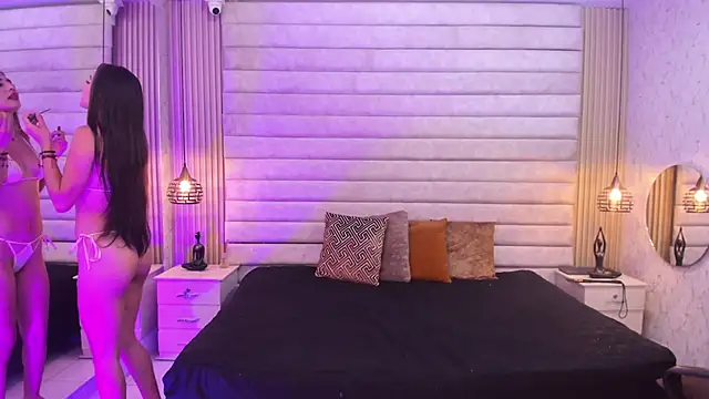 VictoriaaBlair online show from May 2, 9:18 pm