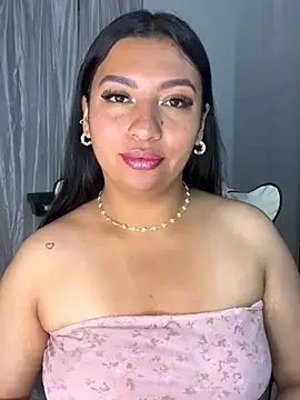 Issa Santana online show from July 1, 4:28 pm
