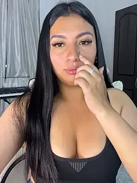 Issa Santana online show from June 27, 8:04 pm