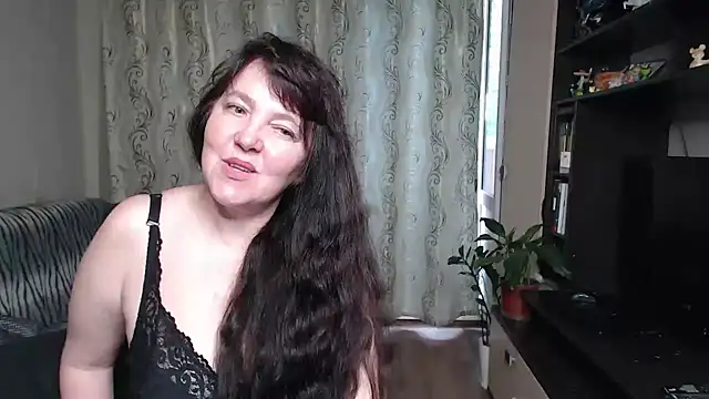 Illusionq online show from July 13, 11:44 am