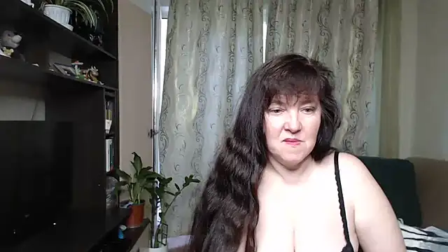 Illusionq online show from June 17, 11:00 am