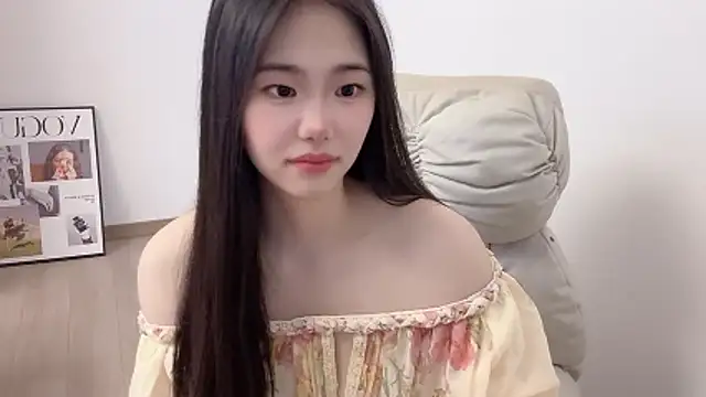 suki-1 online show from August 2, 7:33 am