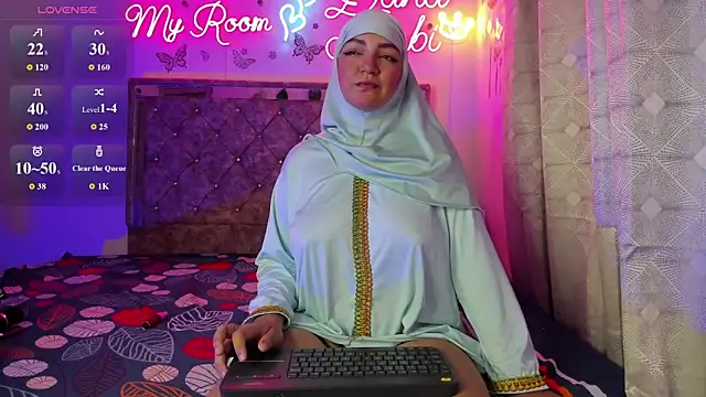 Dana-Alabi online show from March 17, 1:37 pm