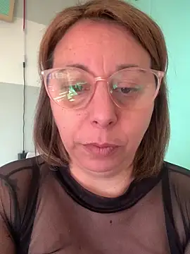 LupeLok online show from October 28, 4:57 pm