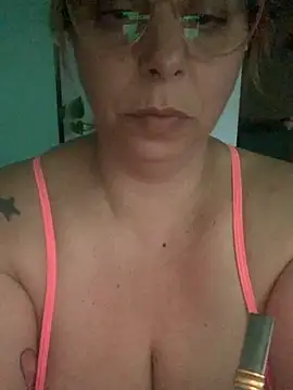 LupeLok online show from December 3, 7:49 pm