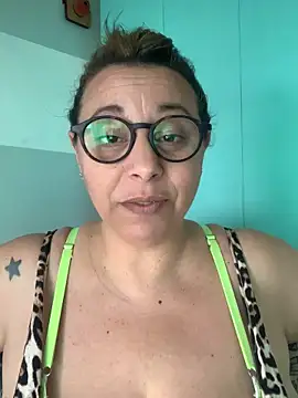 LupeLok online show from November 6, 5:19 pm