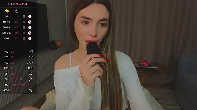 shuggybaby online show from July 8, 9:28 pm