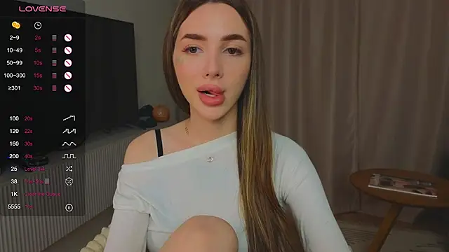 shuggybaby online show from June 25, 9:05 pm