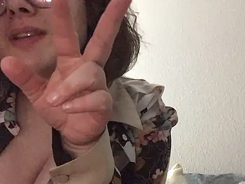 paigeycakes online show from October 26, 4:52 am