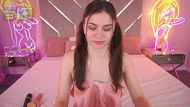 HeavenElle online show from July 7, 5:54 am