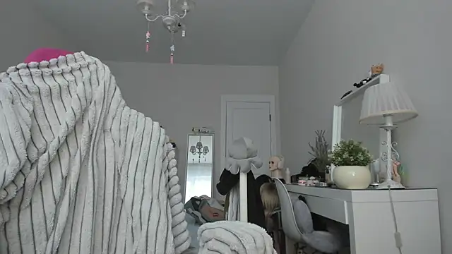 saadnesstyan online show from February 27, 10:59 am