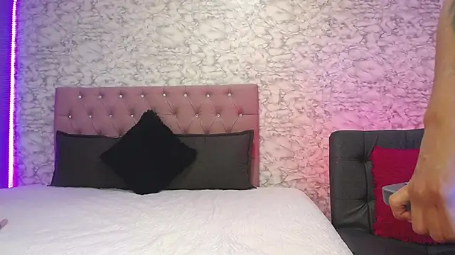 Snapshot of VeroIvanova chatting on October 23, 12:11 pm VeroIvanova online show from October 23, 12:11 pm