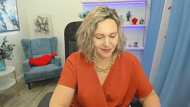 NinaStarle online show from February 21, 11:55 am