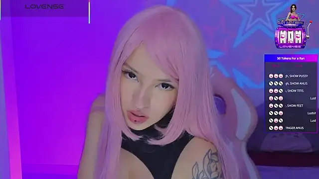 Moonlightt 21 online show from November 9, 8:38 pm