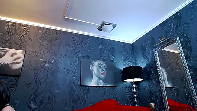 Snapshot of MistressWanda chatting on October 2, 8:58 pm MistressWanda online show from October 2, 8:58 pm