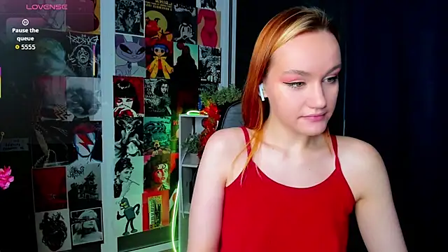 Ida FaneStain online show from November 13, 3:38 am